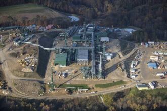 An aerial view shows a natural gas cryogenic processing plant under construction Oct. 26, 2017 in Smith Township, Washington County, Pennsylvania. Credit: Robert Nickelsberg/Getty Images